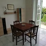 Parisi Couette-café *