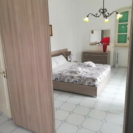 Parisi Bed & Breakfast *