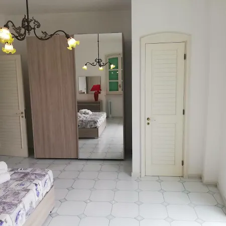 Parisi Отель типа 