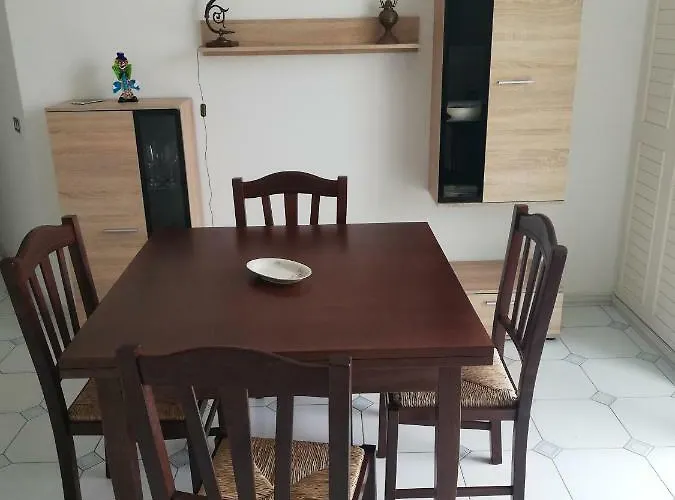 Parisi Nocleg ze śniadaniem *